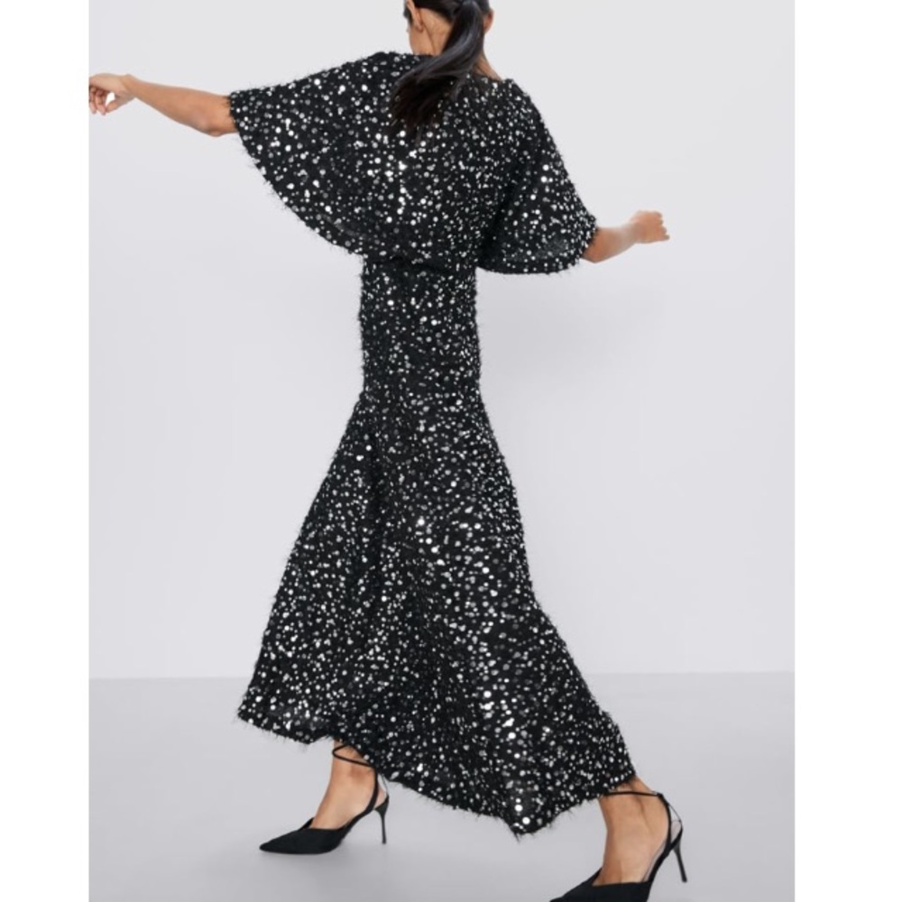 (Zara)NWT🏷 Pearl and Sequin Maxi Dress